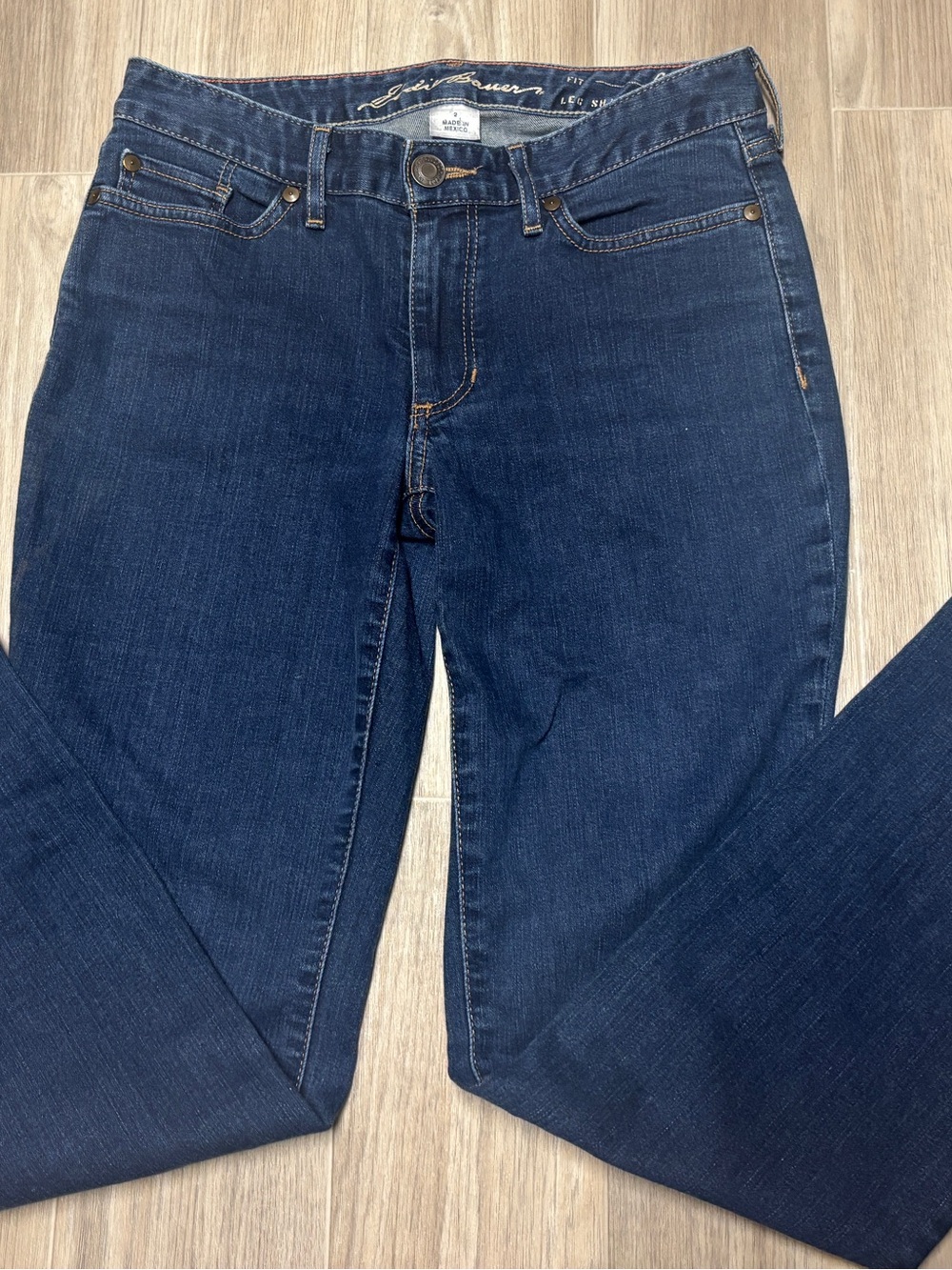 Eddie Bauer Women’s Dark Blue Straight-Leg Jeans